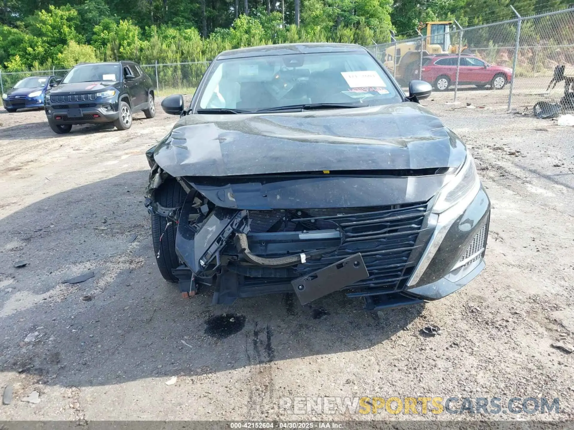 6 Photograph of a damaged car 1N4BL4DV2SN307873 NISSAN ALTIMA 2025