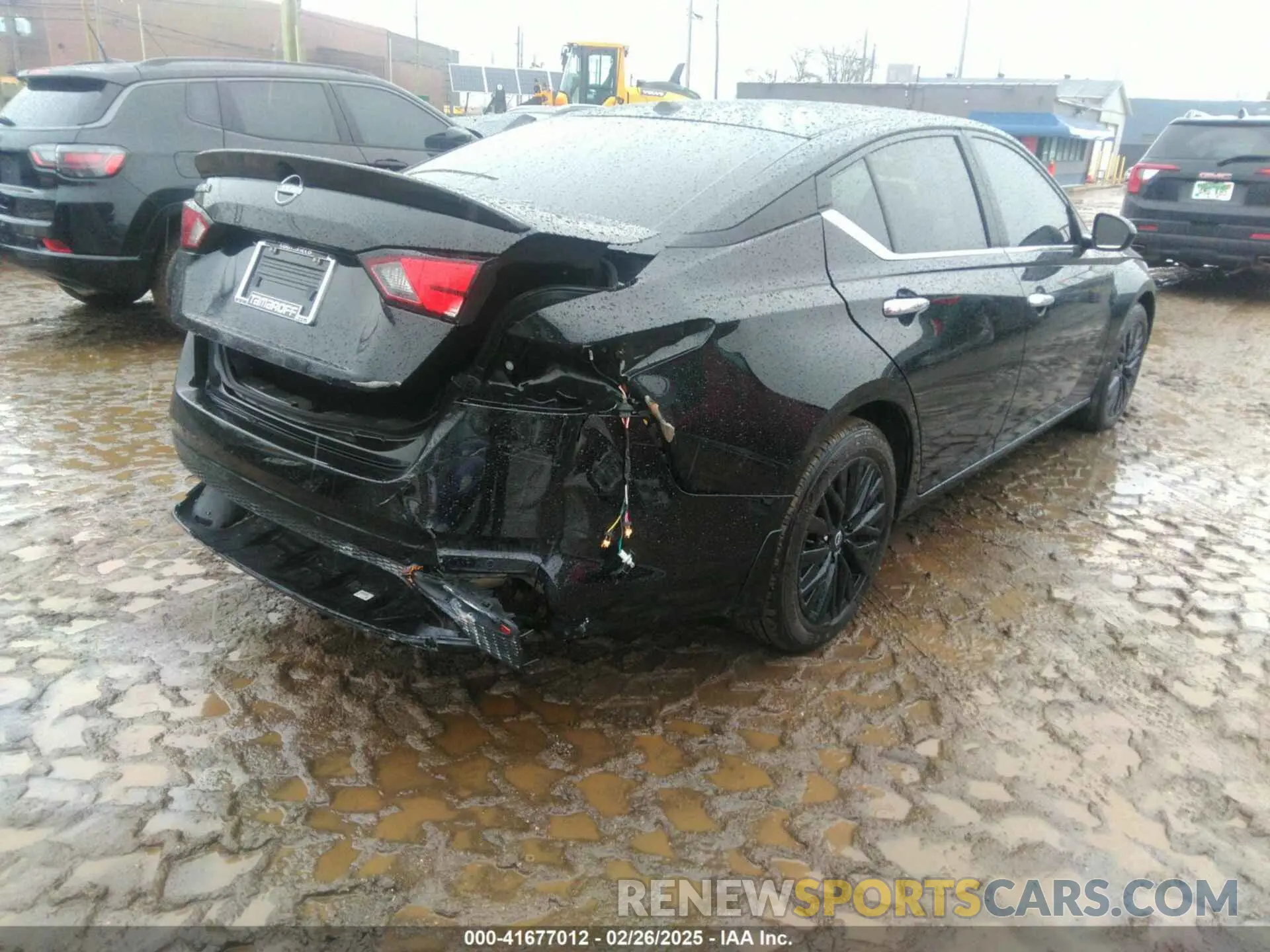 4 Photograph of a damaged car 1N4BL4DV2SN309199 NISSAN ALTIMA 2025
