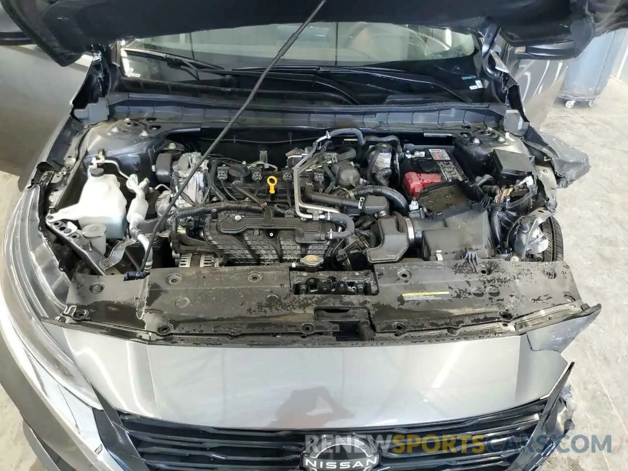 11 Photograph of a damaged car 1N4BL4DV2SN320249 NISSAN ALTIMA 2025