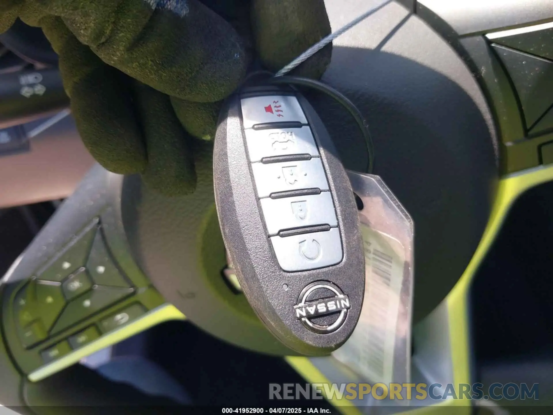 11 Photograph of a damaged car 1N4BL4DV2SN331784 NISSAN ALTIMA 2025
