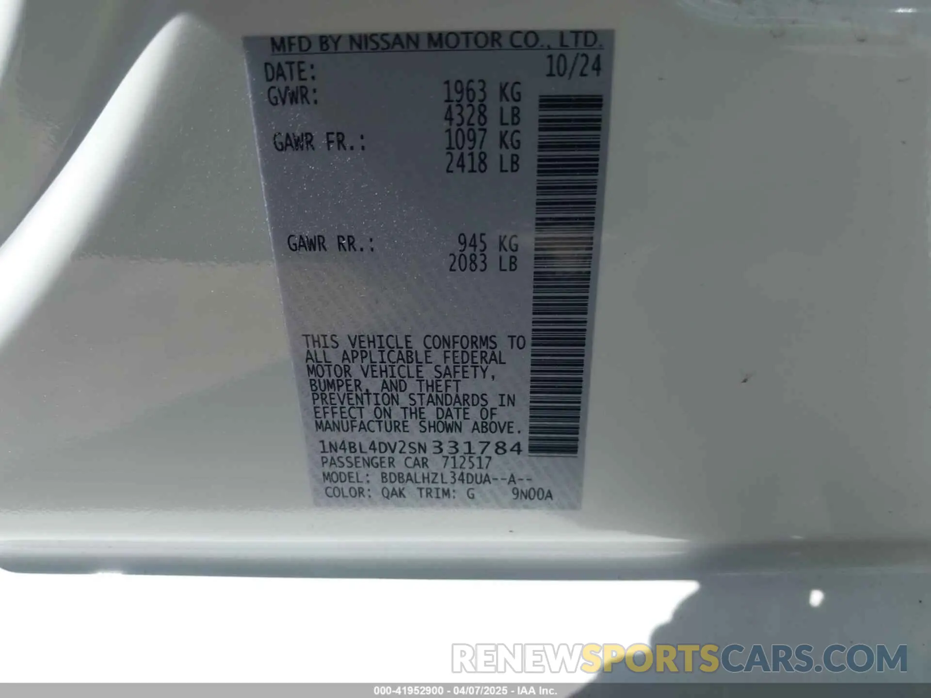 9 Photograph of a damaged car 1N4BL4DV2SN331784 NISSAN ALTIMA 2025