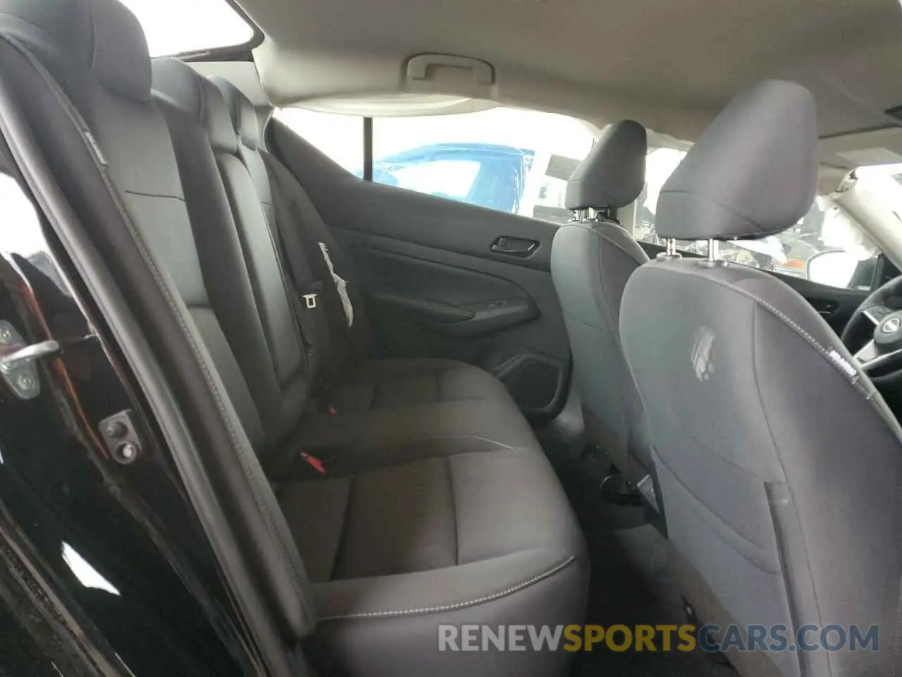 10 Фотография поврежденного автомобиля 1N4BL4DV2SN345121 NISSAN ALTIMA 2025