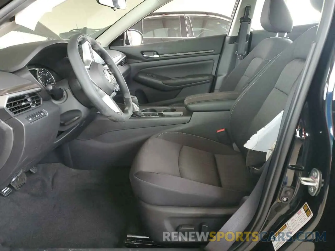 7 Фотография поврежденного автомобиля 1N4BL4DV2SN345121 NISSAN ALTIMA 2025