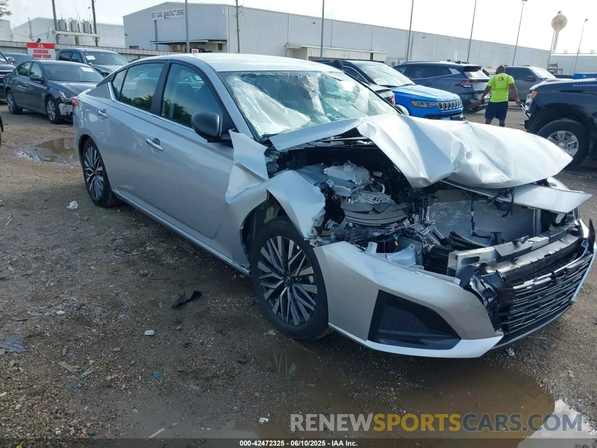 1 Photograph of a damaged car 1N4BL4DV2SN394660 NISSAN ALTIMA 2025