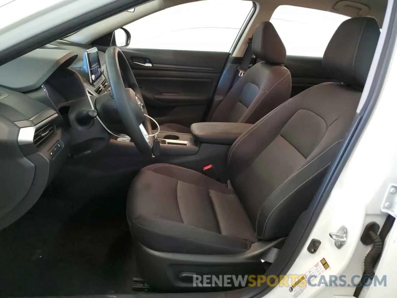 7 Фотография поврежденного автомобиля 1N4BL4DV3SN303556 NISSAN ALTIMA 2025