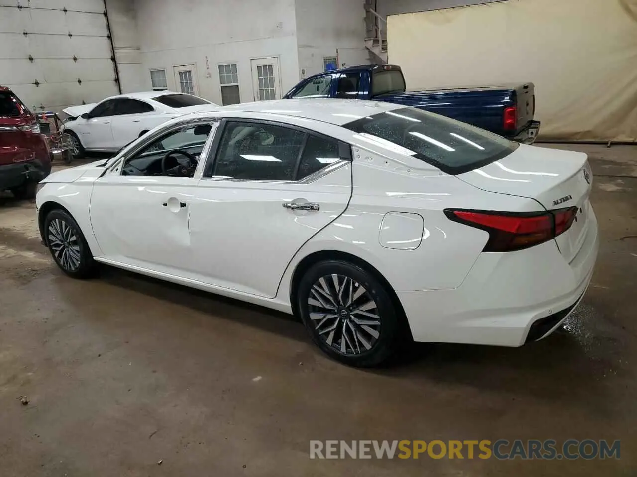2 Фотография поврежденного автомобиля 1N4BL4DV3SN316968 NISSAN ALTIMA 2025