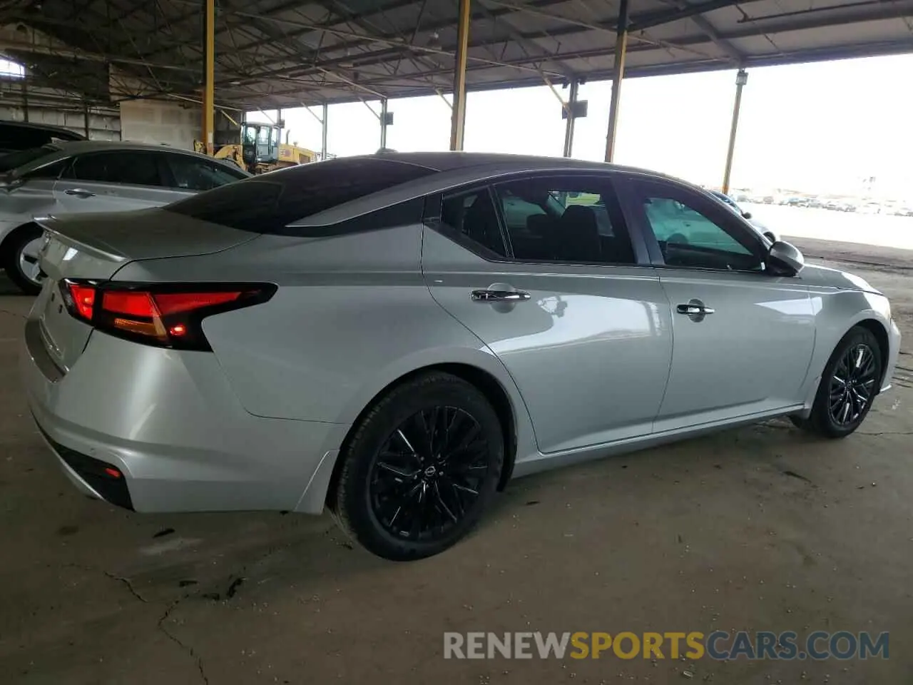 3 Фотография поврежденного автомобиля 1N4BL4DV3SN342227 NISSAN ALTIMA 2025