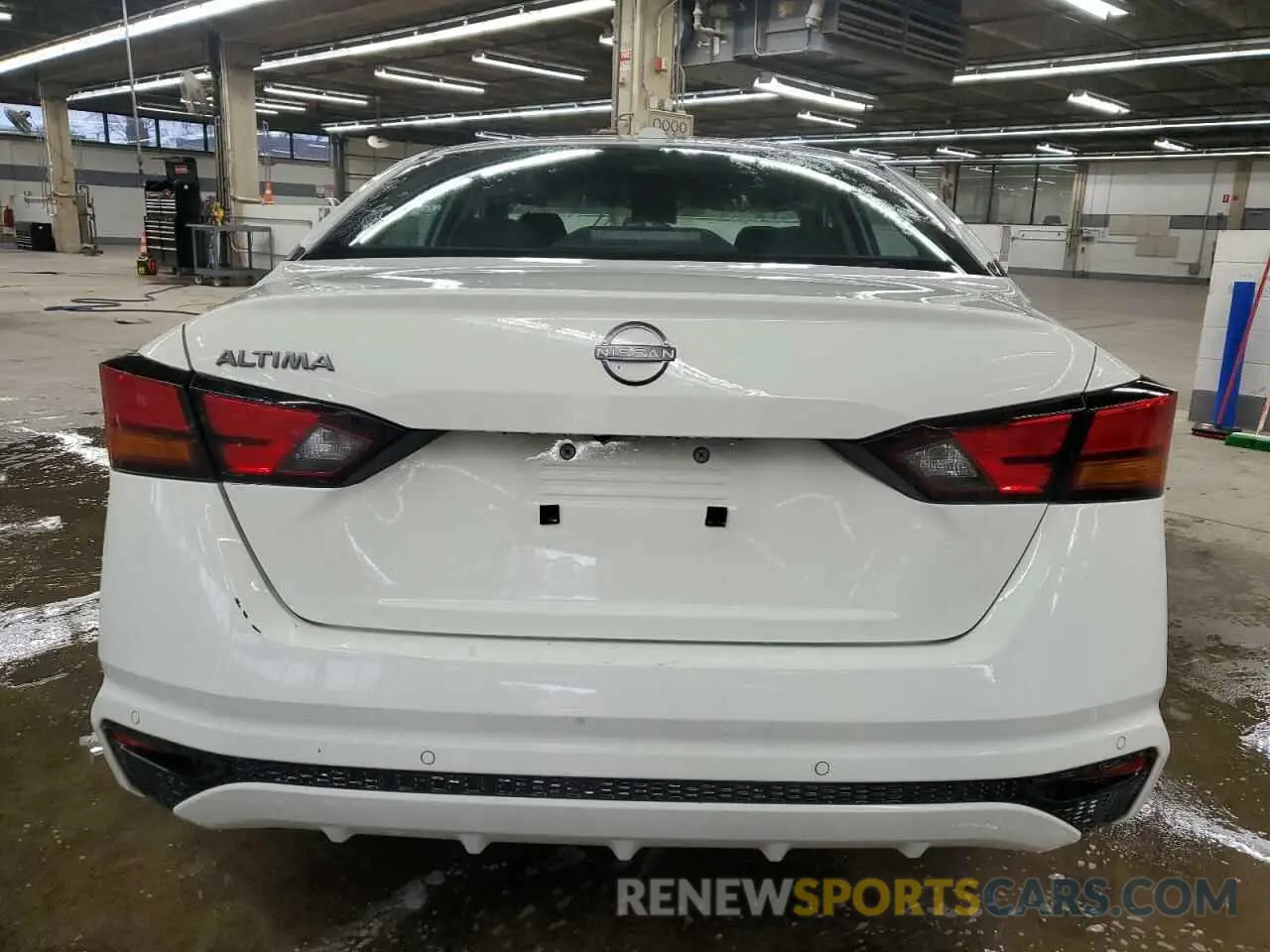 6 Фотография поврежденного автомобиля 1N4BL4DV3SN349212 NISSAN ALTIMA 2025