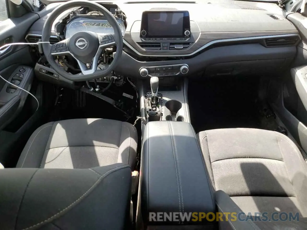 8 Фотография поврежденного автомобиля 1N4BL4DV3SN355981 NISSAN ALTIMA 2025