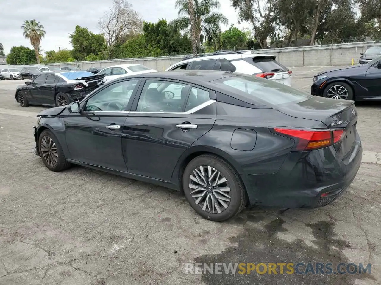 2 Photograph of a damaged car 1N4BL4DV3SN362090 NISSAN ALTIMA 2025