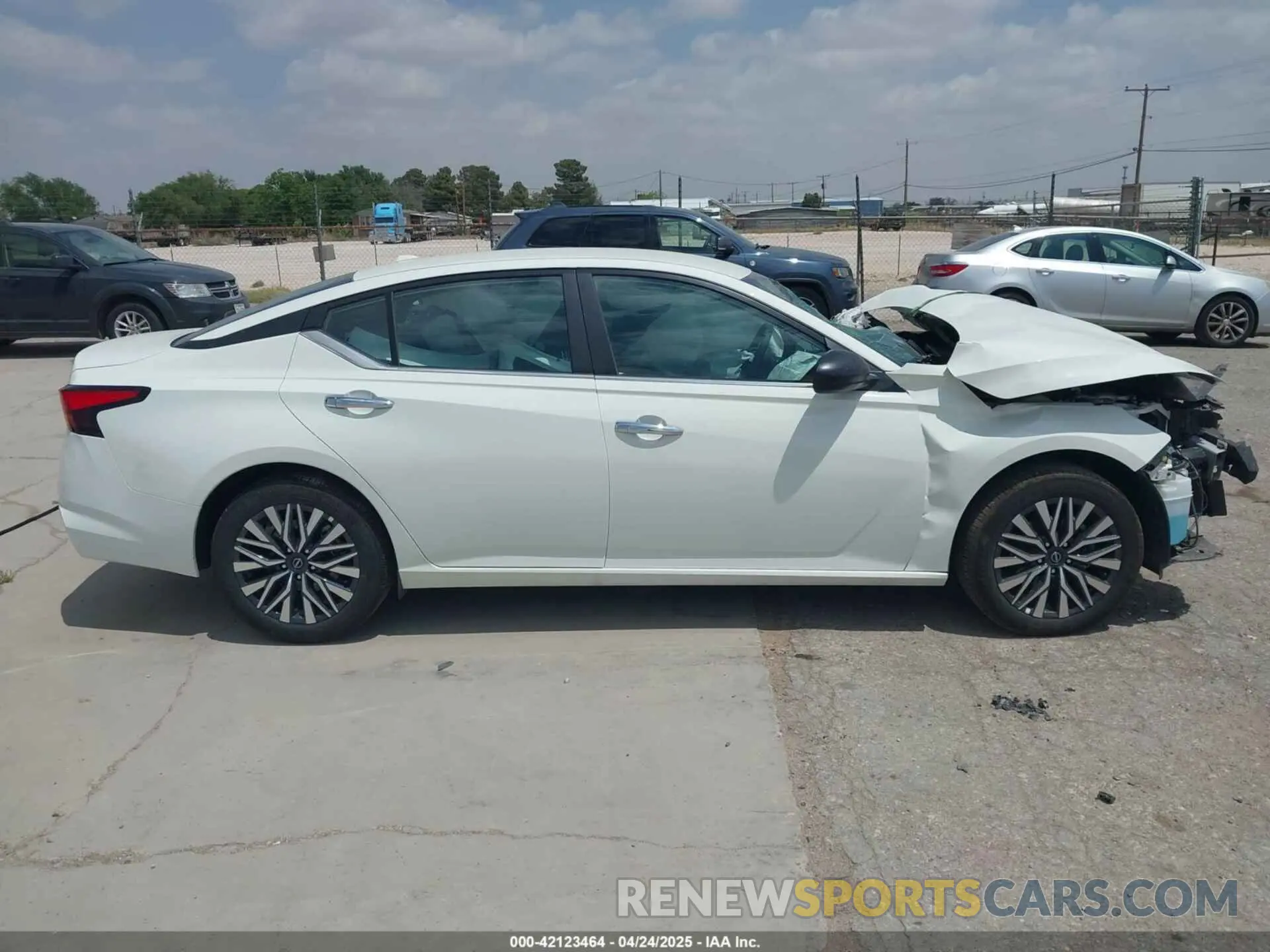 12 Фотография поврежденного автомобиля 1N4BL4DV3SN373851 NISSAN ALTIMA 2025