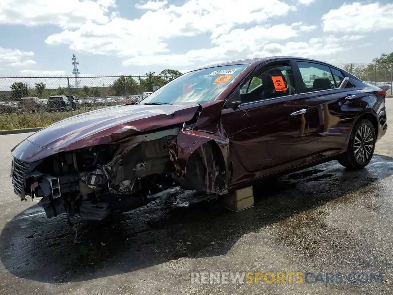1 Photograph of a damaged car 1N4BL4DV4SN301573 NISSAN ALTIMA 2025