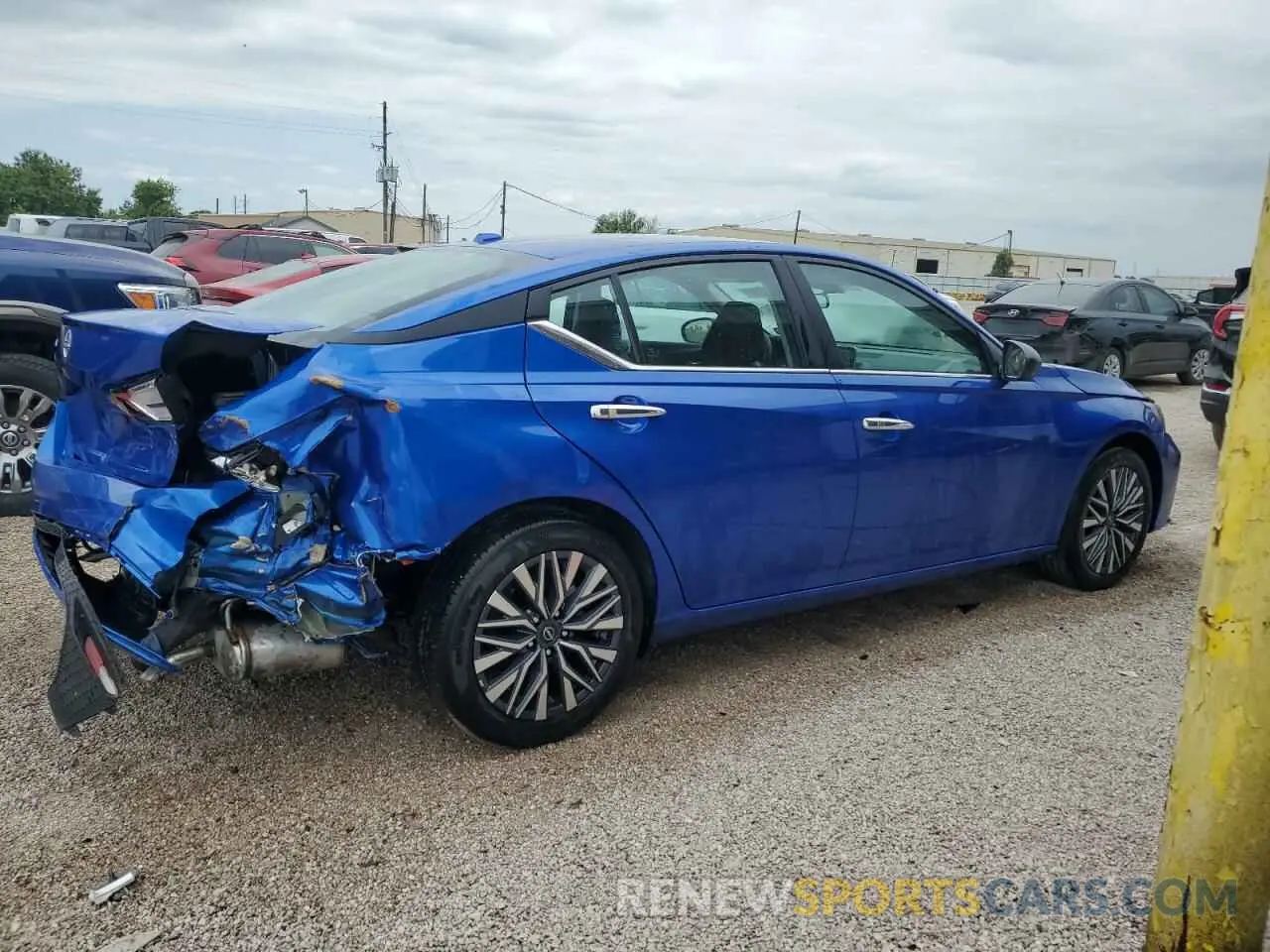3 Фотография поврежденного автомобиля 1N4BL4DV4SN359585 NISSAN ALTIMA 2025