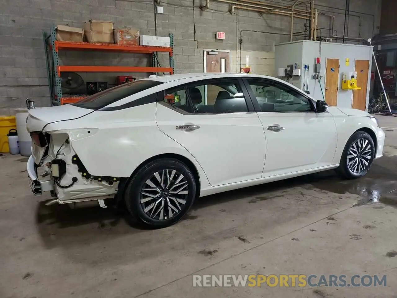 3 Фотография поврежденного автомобиля 1N4BL4DV4SN377553 NISSAN ALTIMA 2025
