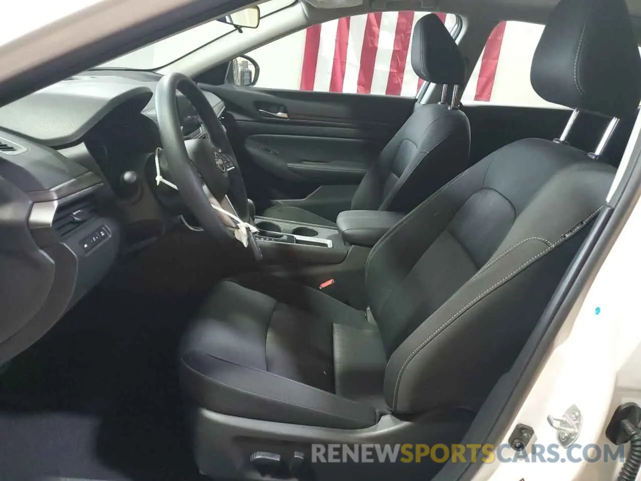 7 Фотография поврежденного автомобиля 1N4BL4DV4SN377553 NISSAN ALTIMA 2025