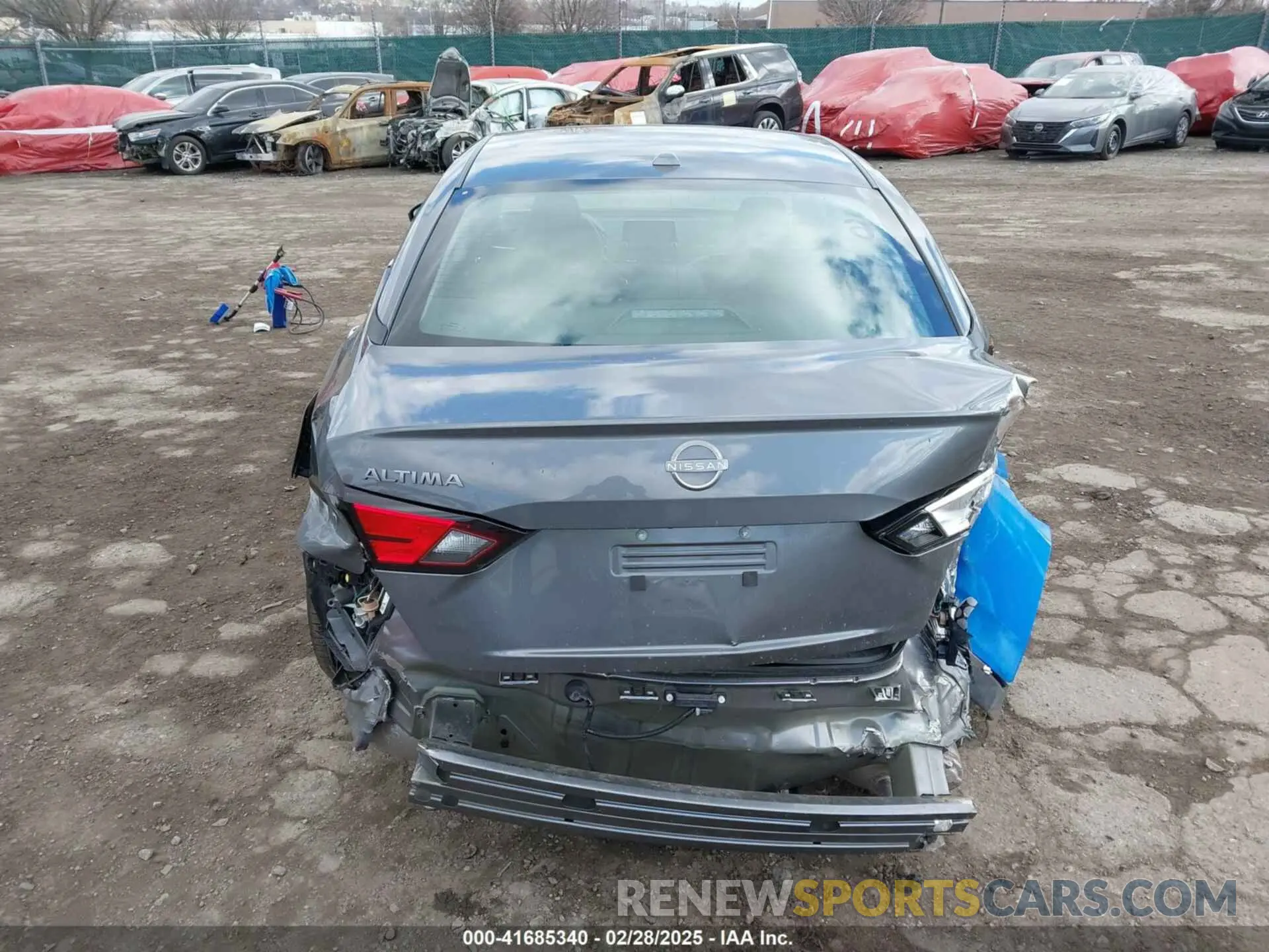17 Photograph of a damaged car 1N4BL4DV5SN307334 NISSAN ALTIMA 2025