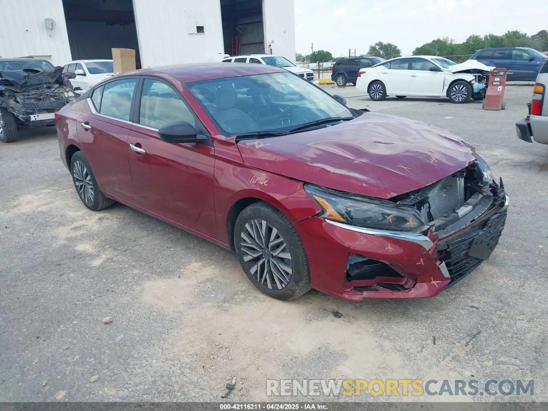 1 Фотография поврежденного автомобиля 1N4BL4DV5SN307592 NISSAN ALTIMA 2025