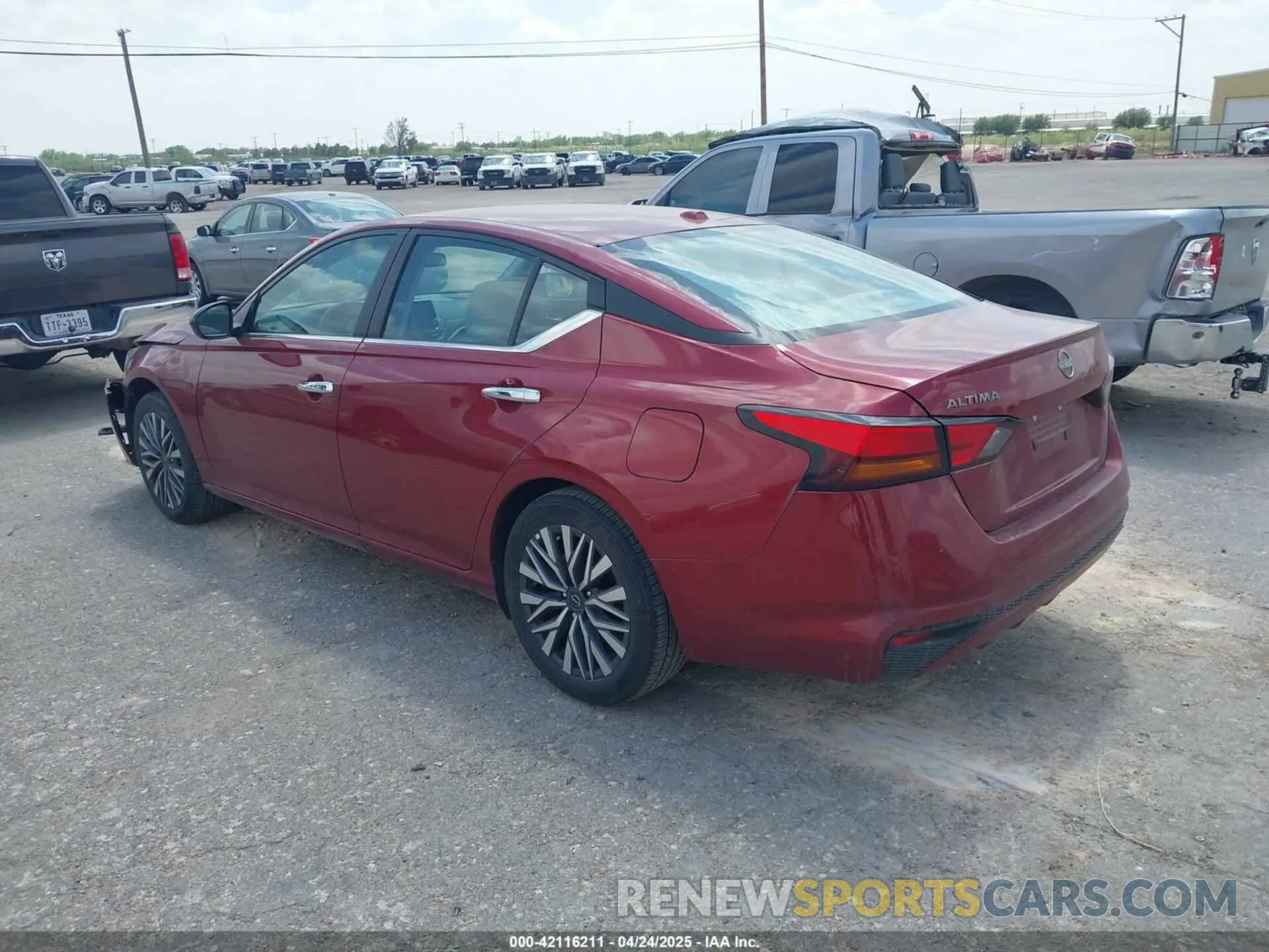 3 Фотография поврежденного автомобиля 1N4BL4DV5SN307592 NISSAN ALTIMA 2025