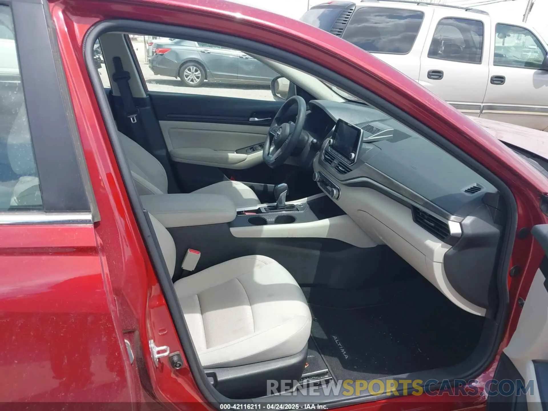 5 Фотография поврежденного автомобиля 1N4BL4DV5SN307592 NISSAN ALTIMA 2025