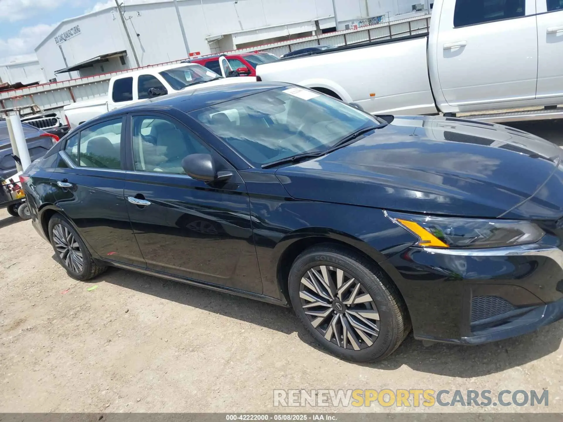 13 Фотография поврежденного автомобиля 1N4BL4DV5SN314610 NISSAN ALTIMA 2025