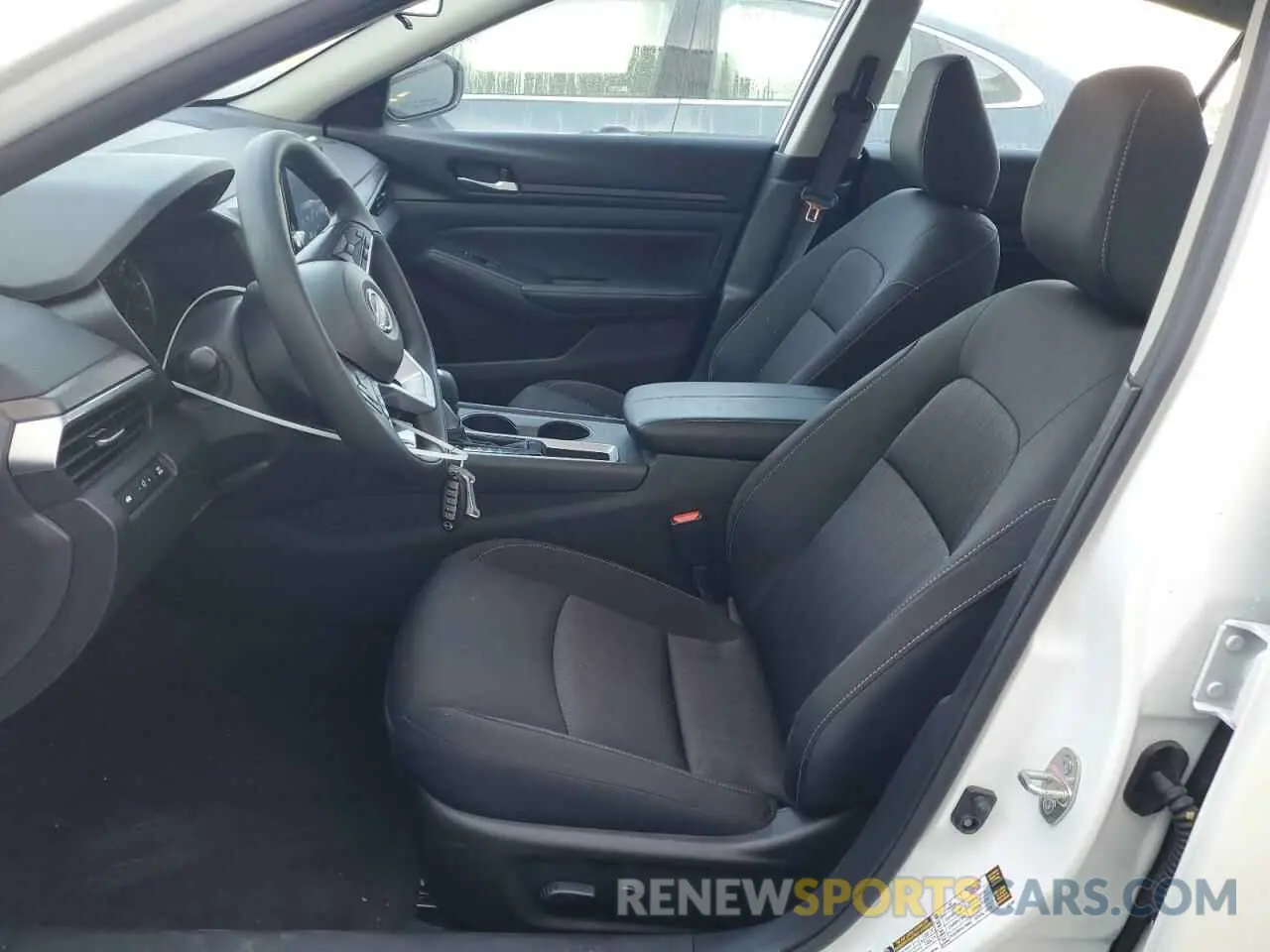 7 Photograph of a damaged car 1N4BL4DV5SN348210 NISSAN ALTIMA 2025