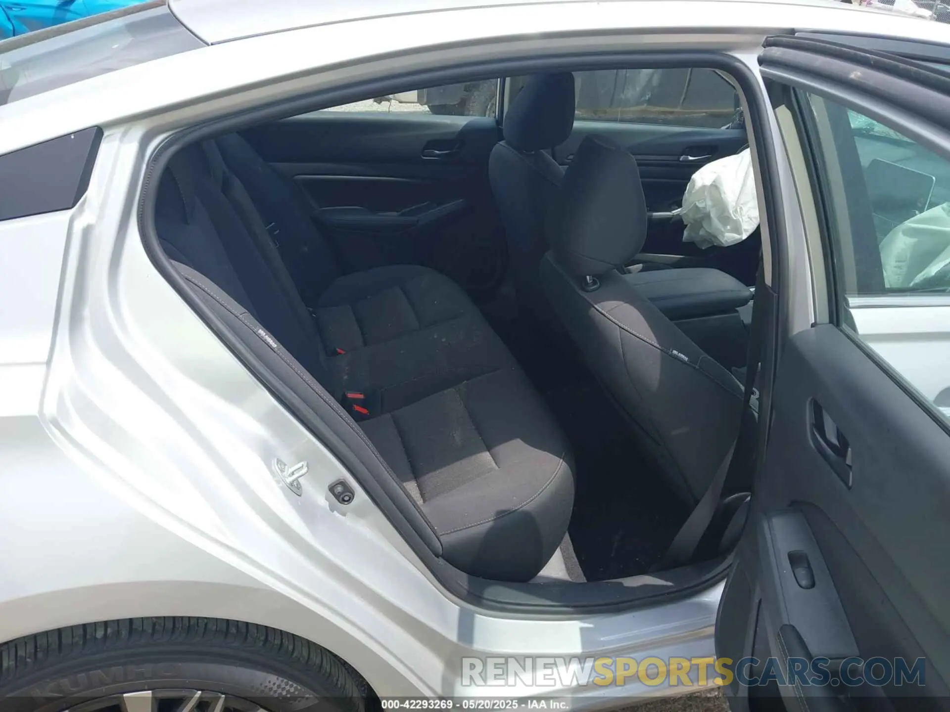 8 Фотография поврежденного автомобиля 1N4BL4DV5SN357330 NISSAN ALTIMA 2025