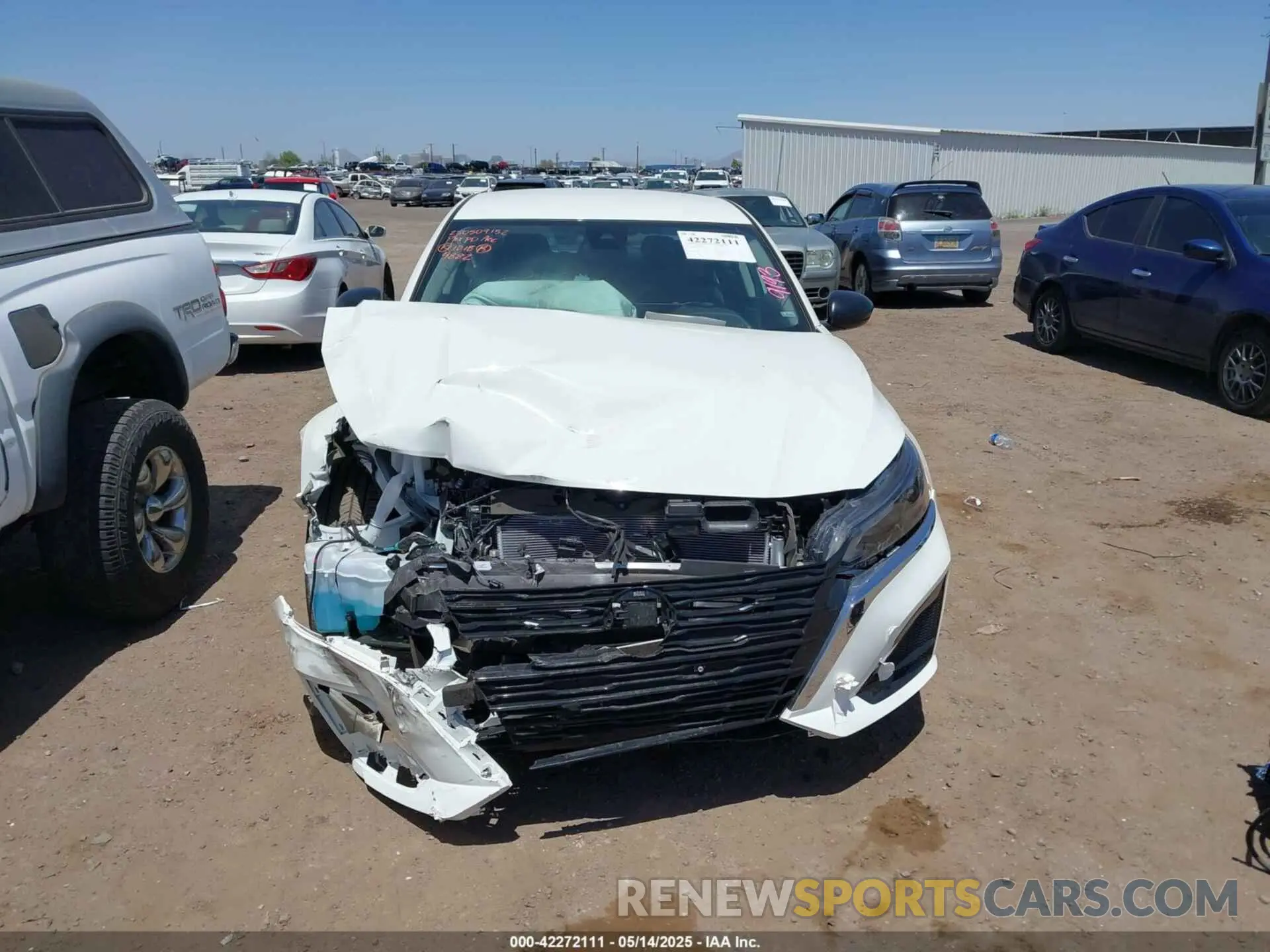 12 Photograph of a damaged car 1N4BL4DV5SN369882 NISSAN ALTIMA 2025