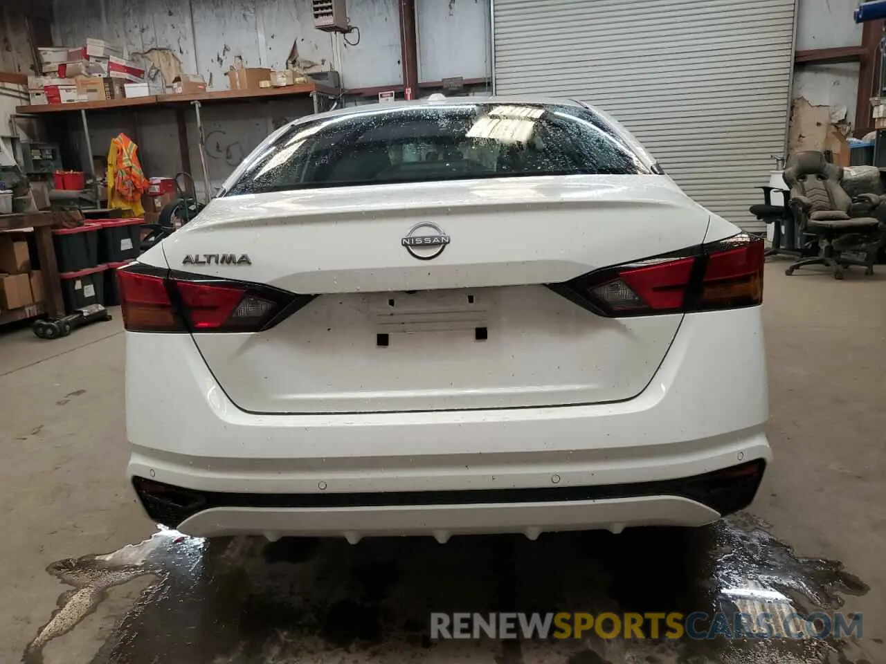 6 Photograph of a damaged car 1N4BL4DV5SN370675 NISSAN ALTIMA 2025
