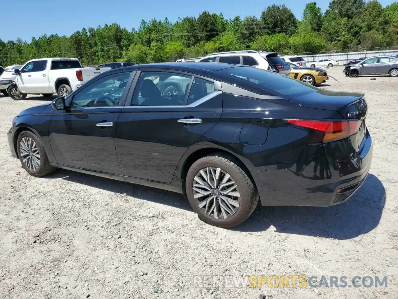 2 Photograph of a damaged car 1N4BL4DV5SN376928 NISSAN ALTIMA 2025