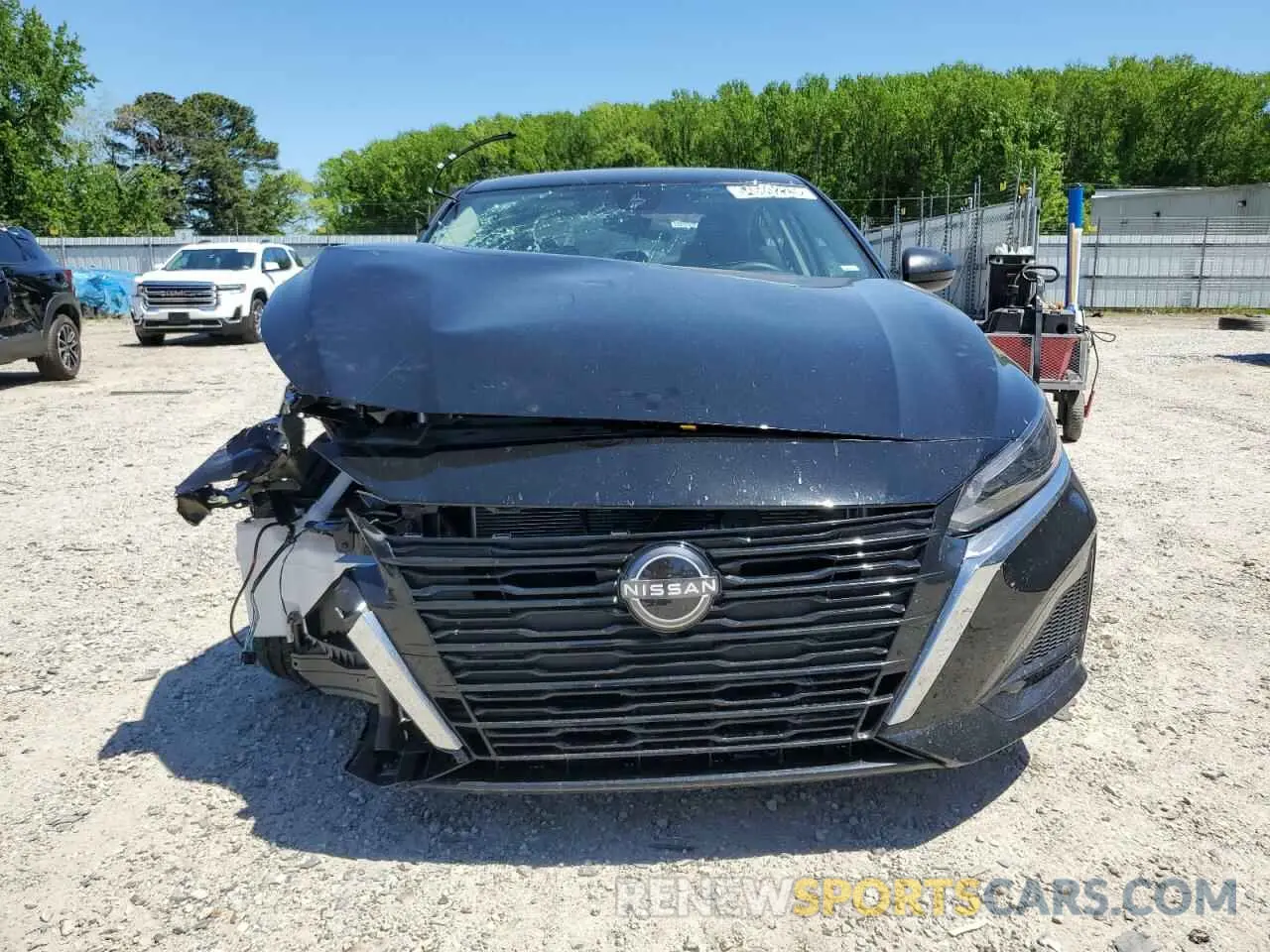 5 Photograph of a damaged car 1N4BL4DV5SN376928 NISSAN ALTIMA 2025