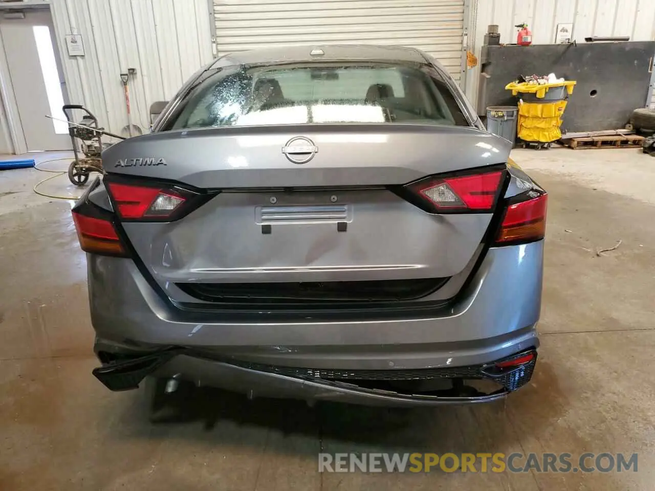 6 Photograph of a damaged car 1N4BL4DV6SN319394 NISSAN ALTIMA 2025