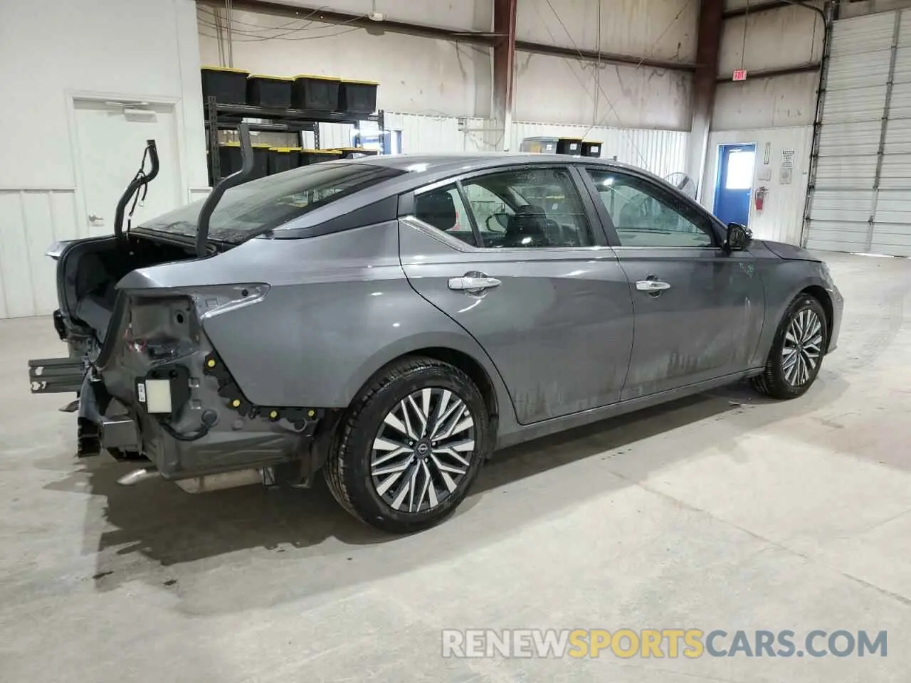 3 Photograph of a damaged car 1N4BL4DV6SN320111 NISSAN ALTIMA 2025
