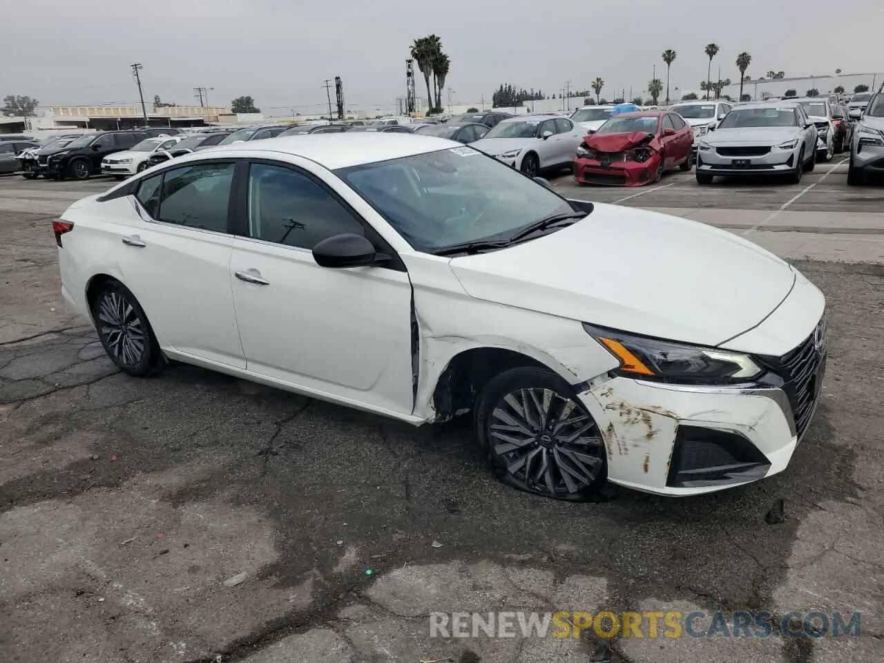 4 Photograph of a damaged car 1N4BL4DV6SN363735 NISSAN ALTIMA 2025