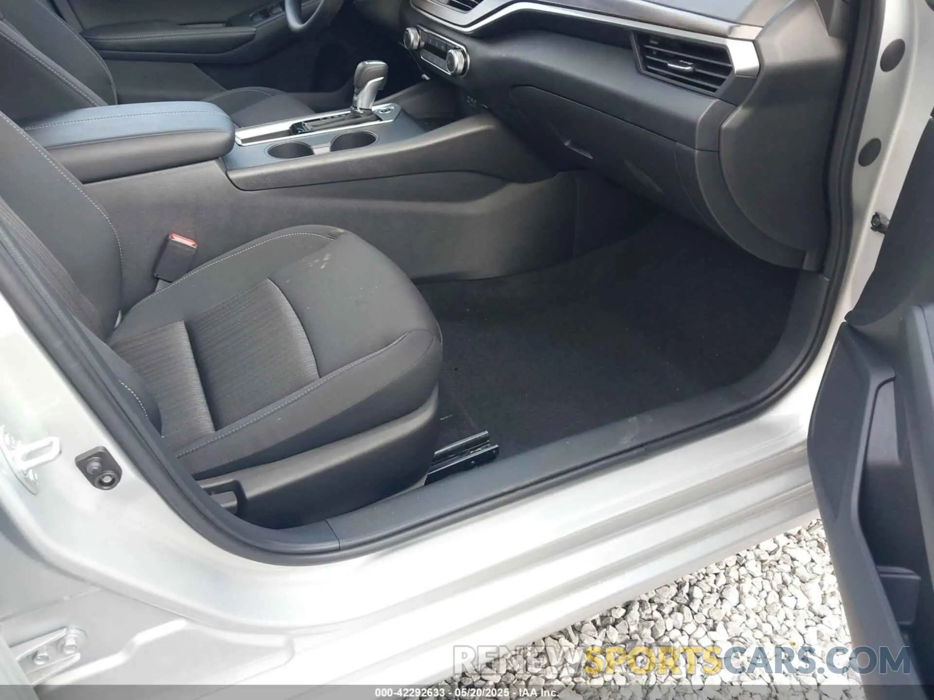5 Фотография поврежденного автомобиля 1N4BL4DV7SN378258 NISSAN ALTIMA 2025