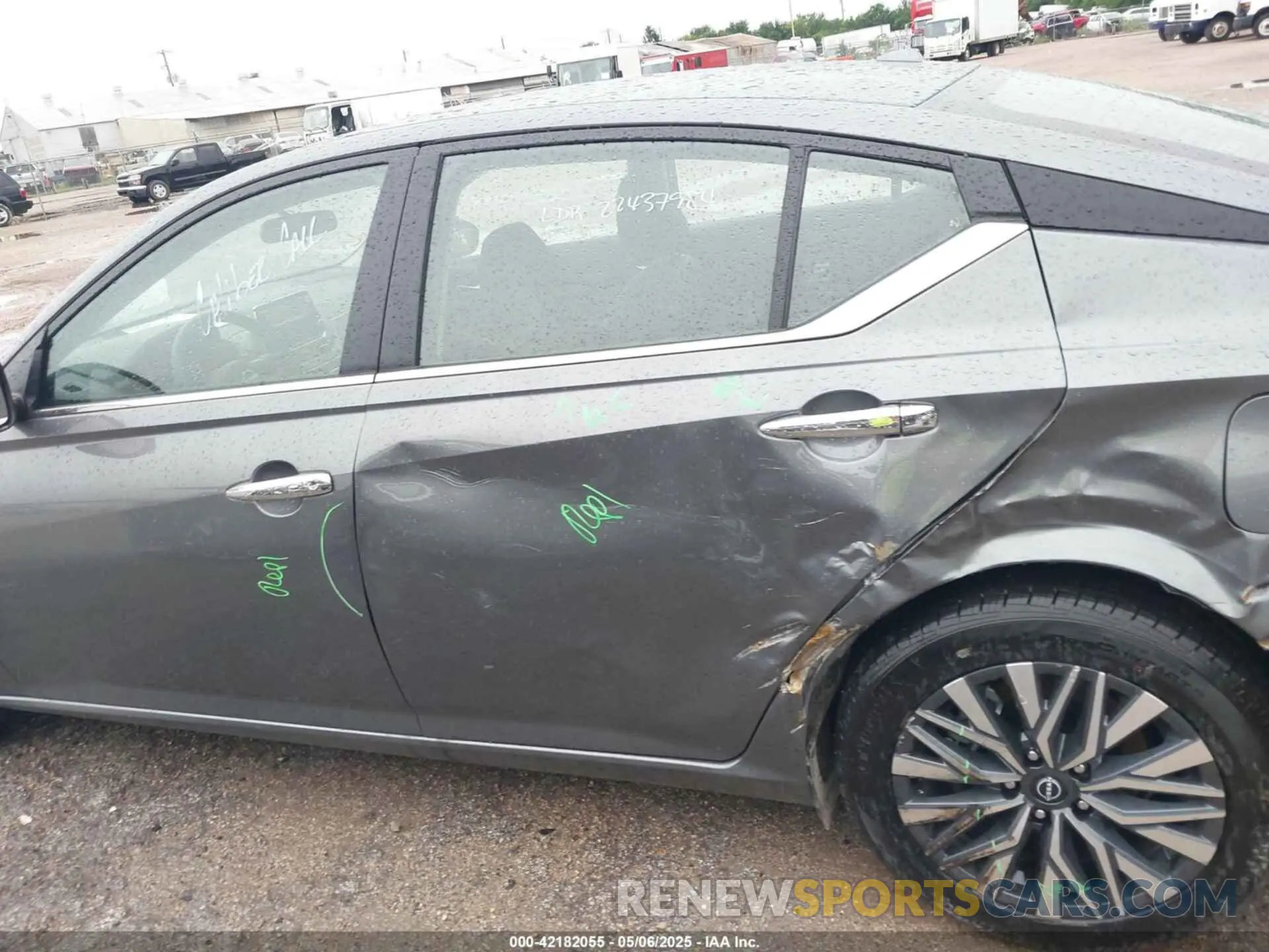14 Фотография поврежденного автомобиля 1N4BL4DV7SN382486 NISSAN ALTIMA 2025