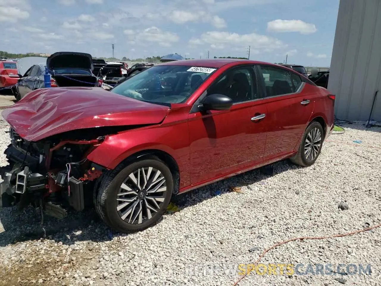 1 Фотография поврежденного автомобиля 1N4BL4DV8SN306940 NISSAN ALTIMA 2025