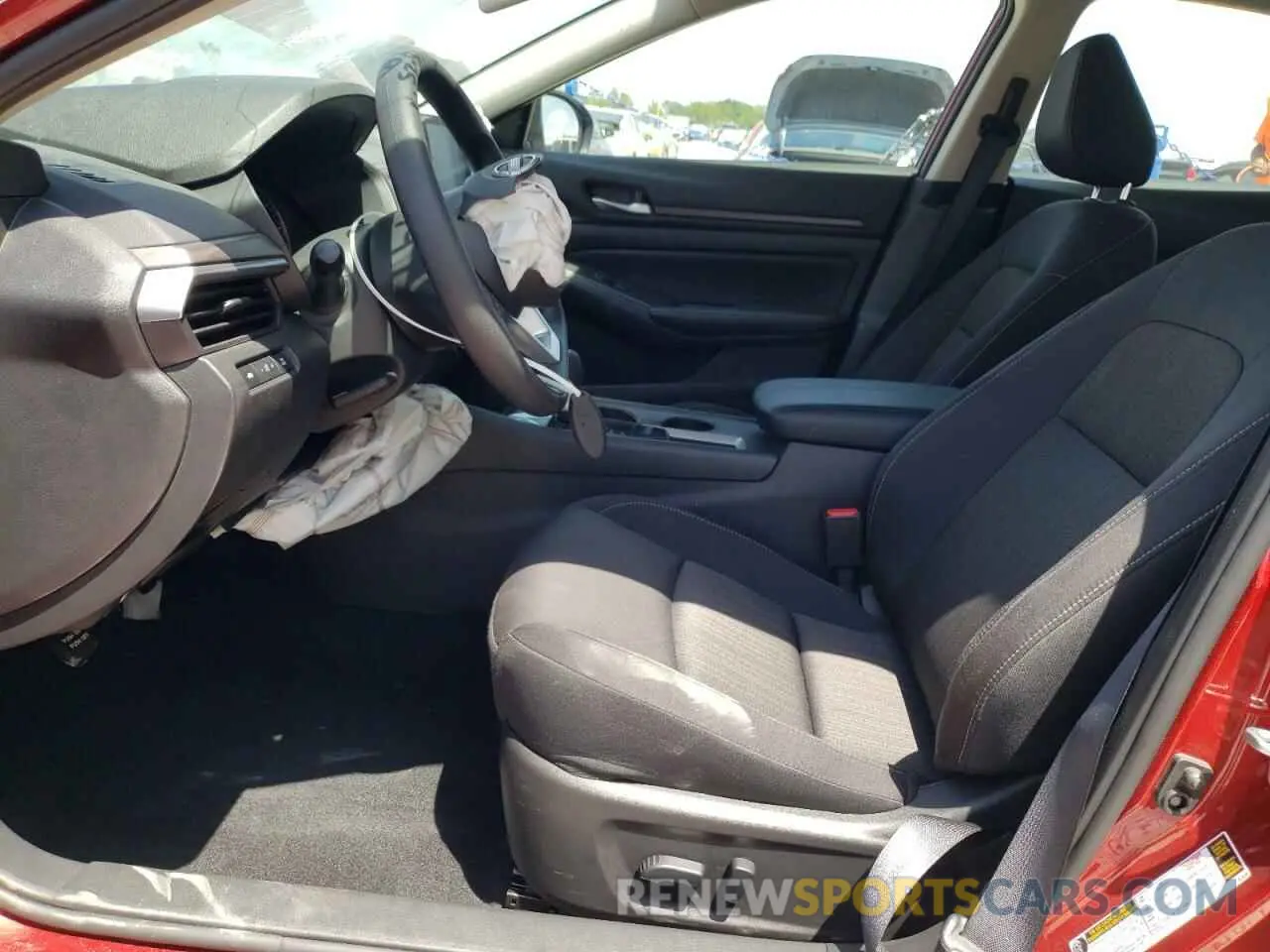 7 Фотография поврежденного автомобиля 1N4BL4DV8SN306940 NISSAN ALTIMA 2025