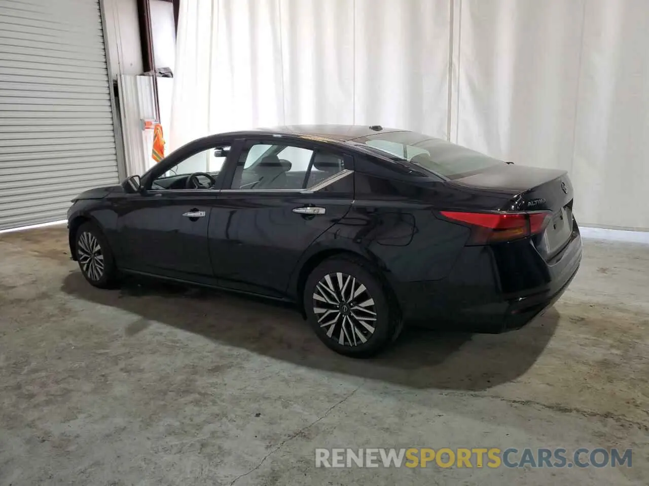 2 Фотография поврежденного автомобиля 1N4BL4DV8SN322605 NISSAN ALTIMA 2025
