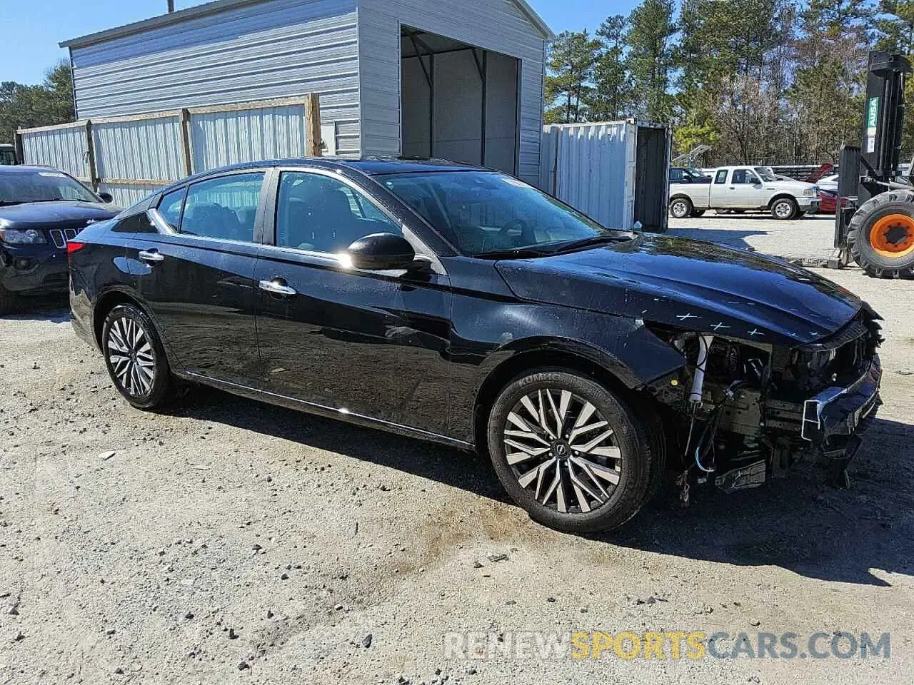 4 Photograph of a damaged car 1N4BL4DV8SN350193 NISSAN ALTIMA 2025