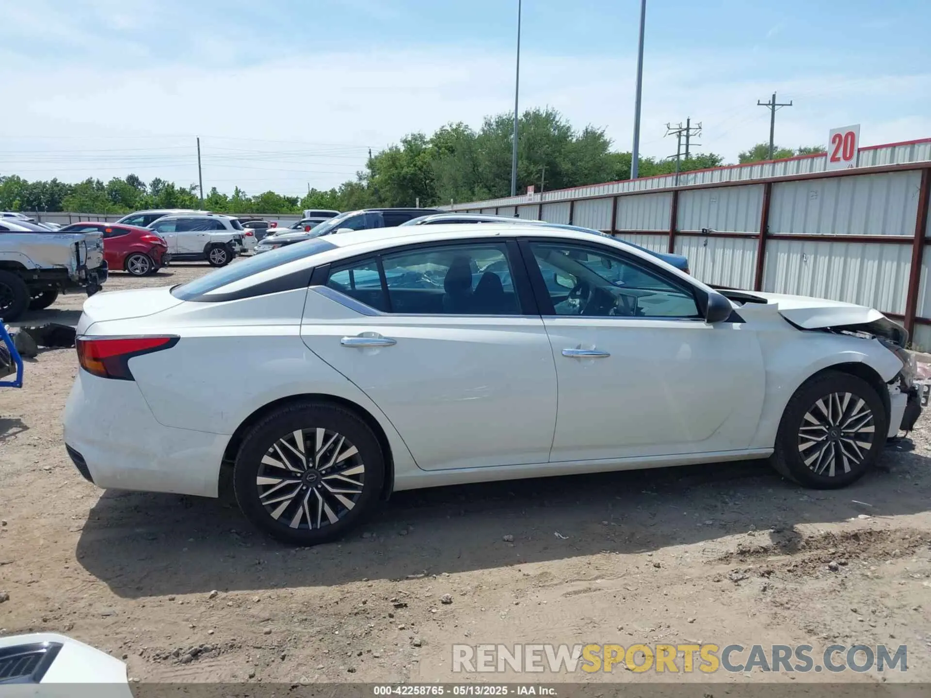14 Photograph of a damaged car 1N4BL4DV8SN371660 NISSAN ALTIMA 2025