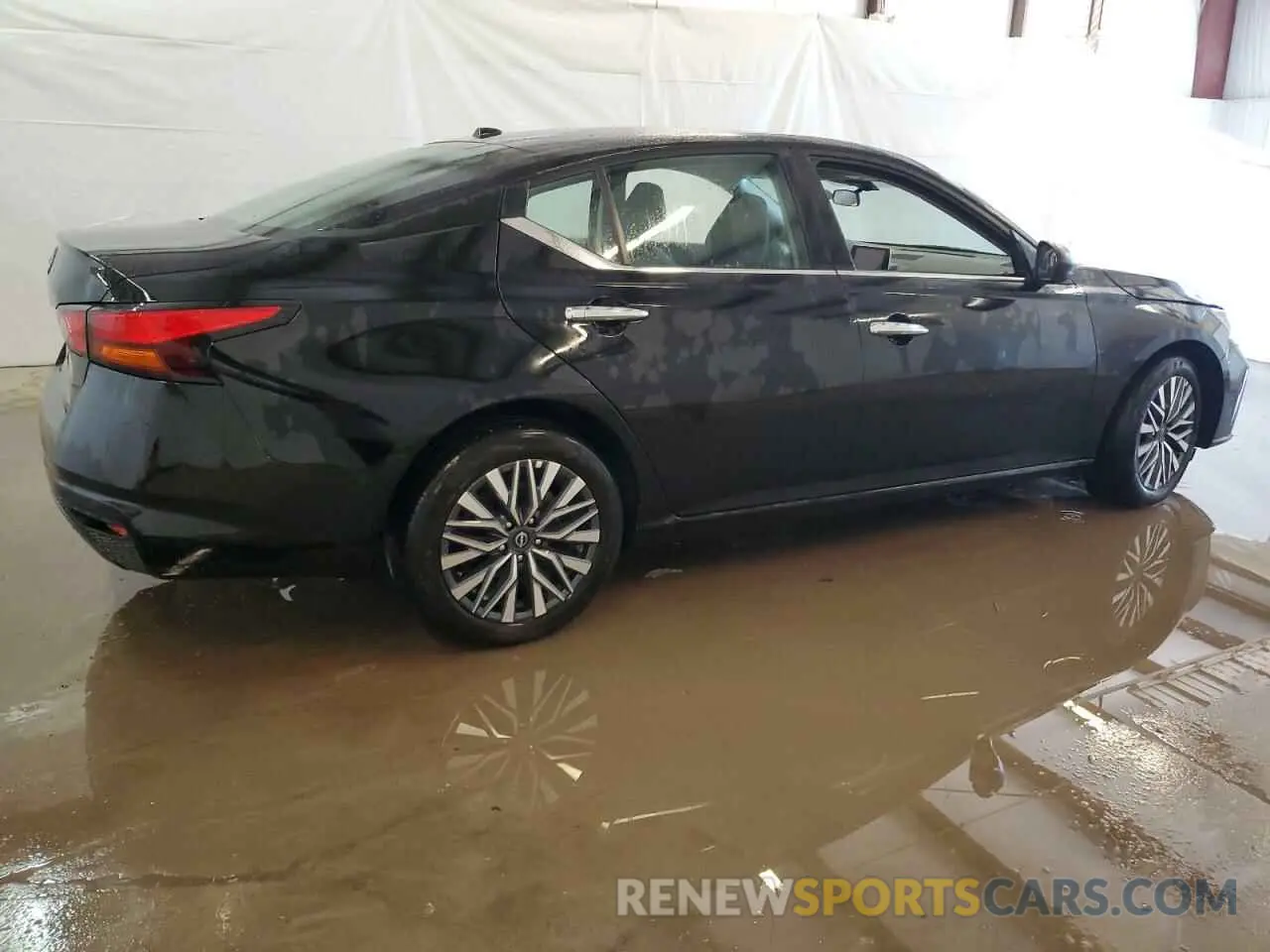 3 Фотография поврежденного автомобиля 1N4BL4DV9SN344189 NISSAN ALTIMA 2025