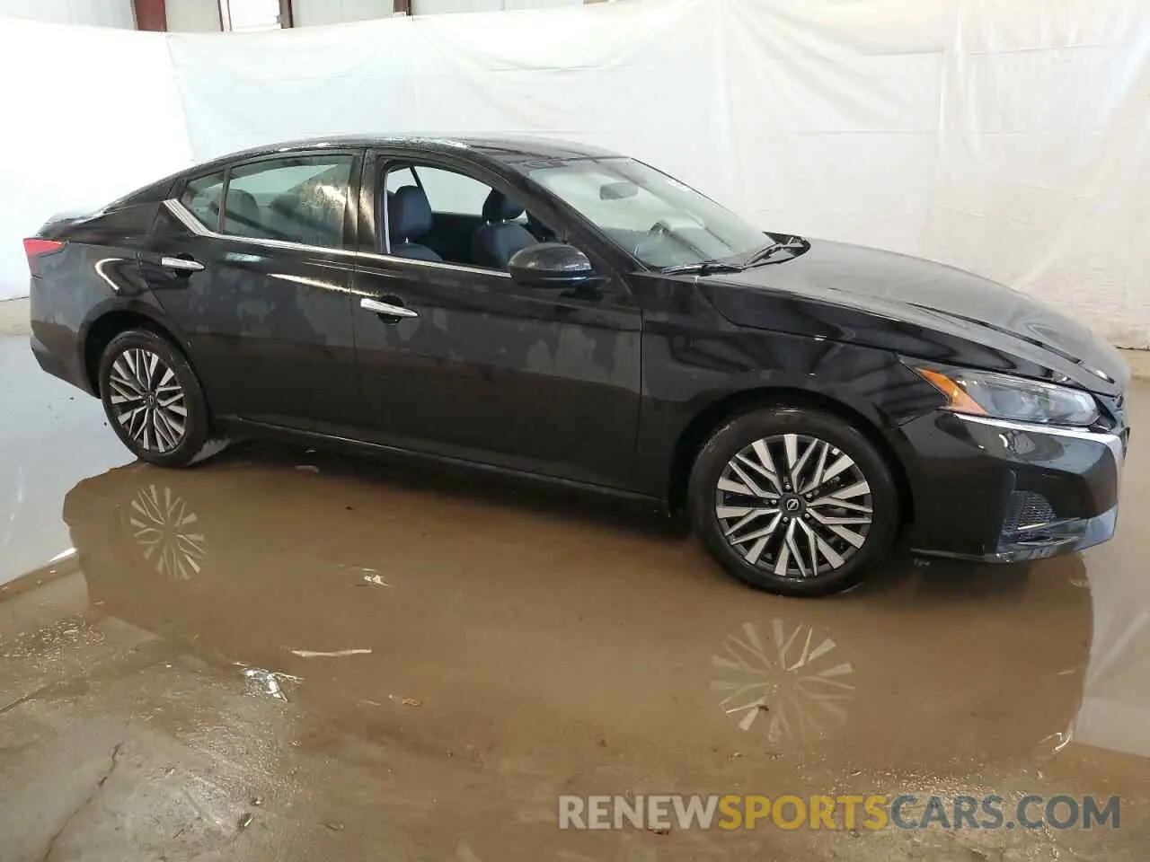 4 Фотография поврежденного автомобиля 1N4BL4DV9SN344189 NISSAN ALTIMA 2025