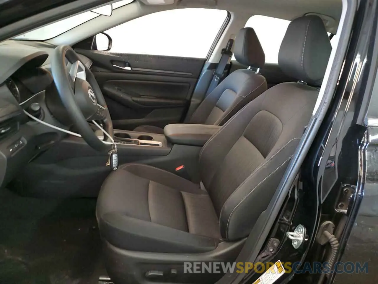 7 Фотография поврежденного автомобиля 1N4BL4DV9SN344189 NISSAN ALTIMA 2025