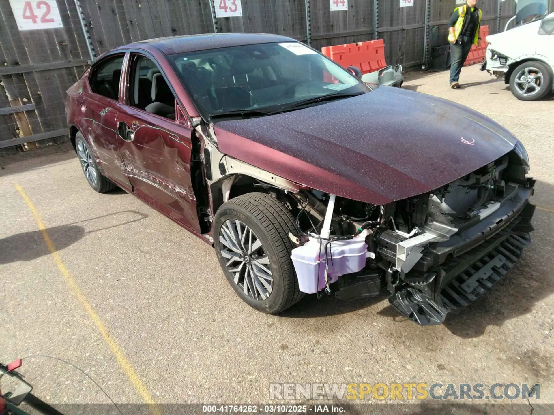 1 Фотография поврежденного автомобиля 1N4BL4DV9SN361705 NISSAN ALTIMA 2025
