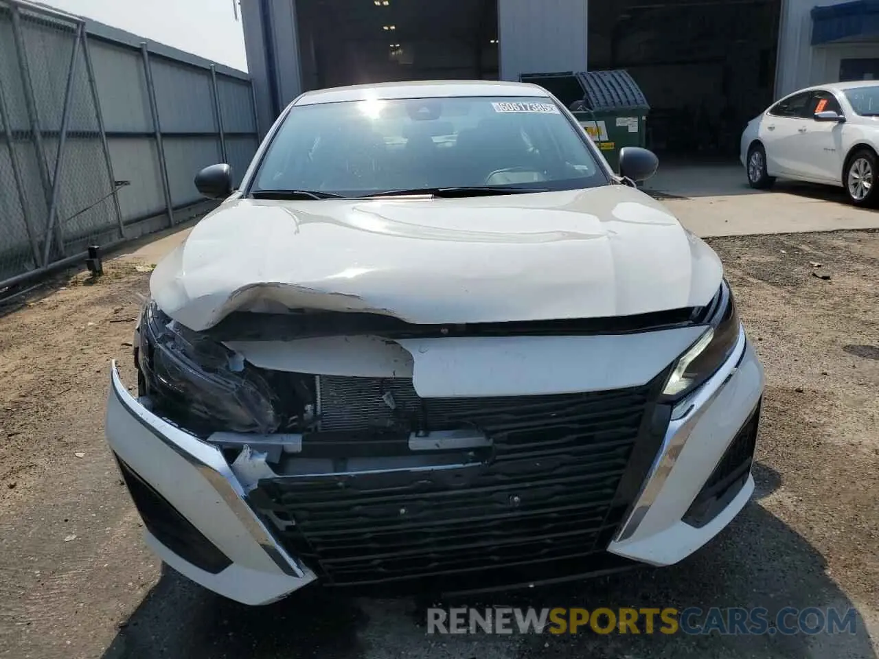5 Photograph of a damaged car 1N4BL4DVXSN312223 NISSAN ALTIMA 2025