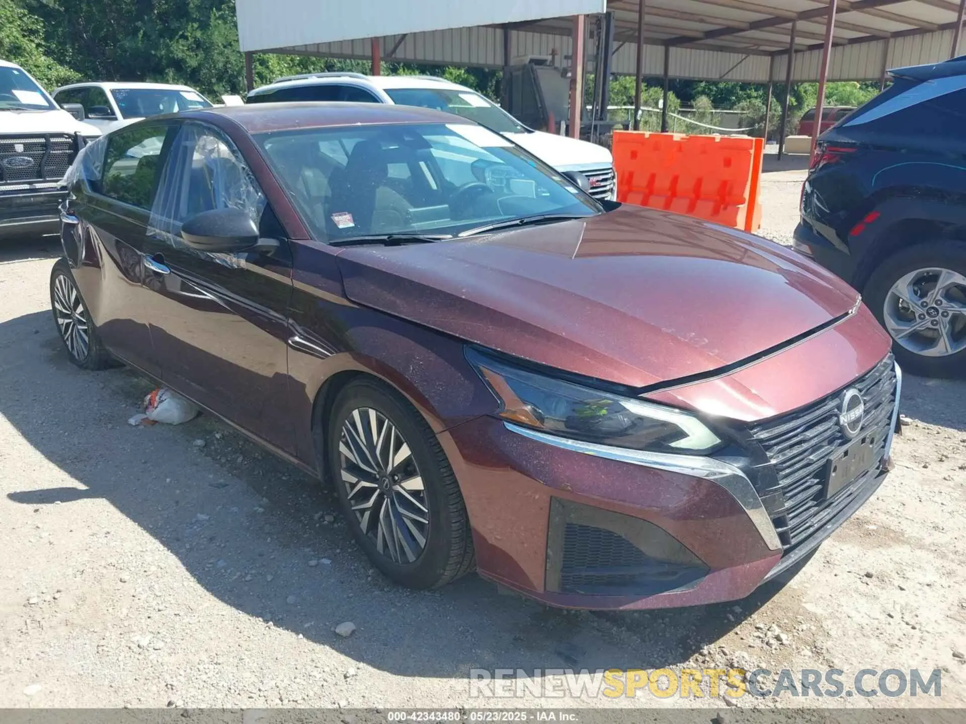 1 Фотография поврежденного автомобиля 1N4BL4DVXSN325442 NISSAN ALTIMA 2025