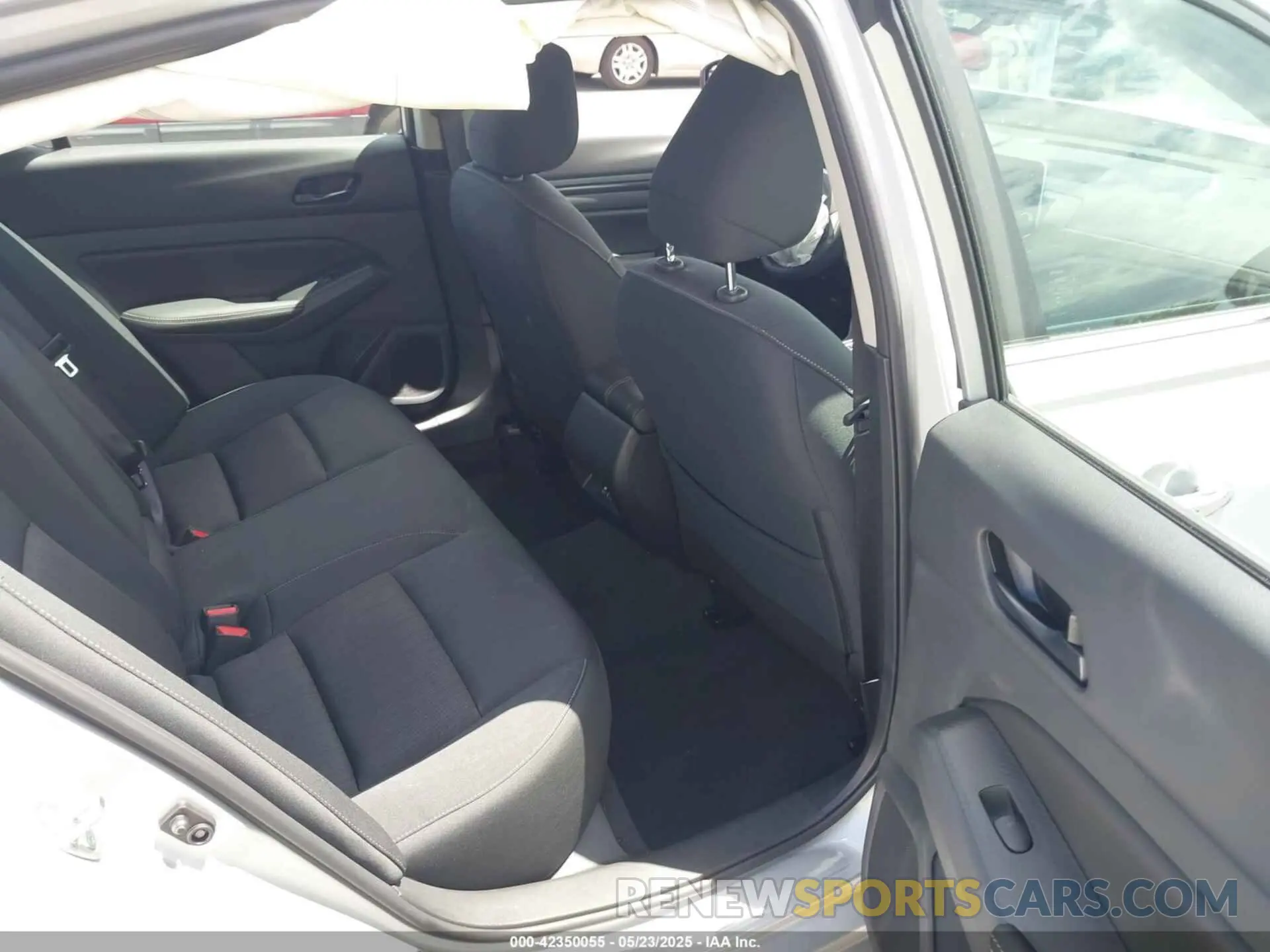 8 Фотография поврежденного автомобиля 1N4BL4DVXSN346856 NISSAN ALTIMA 2025