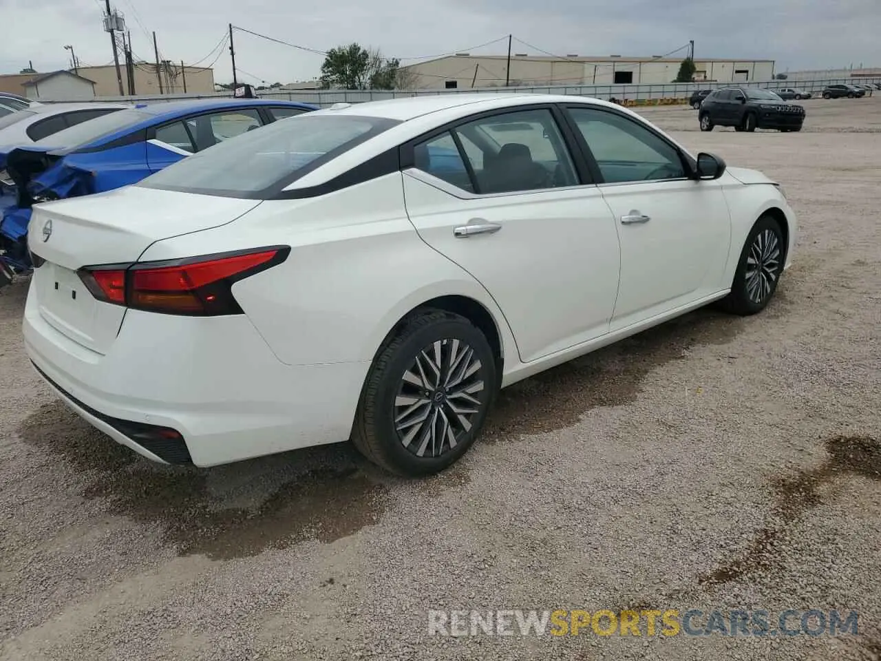 3 Photograph of a damaged car 1N4BL4DVXSN354925 NISSAN ALTIMA 2025