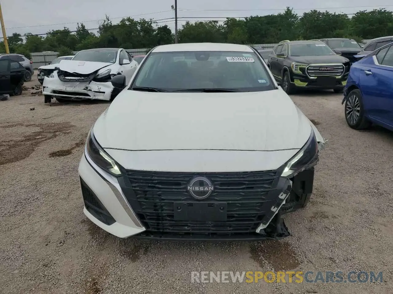 5 Photograph of a damaged car 1N4BL4DVXSN354925 NISSAN ALTIMA 2025