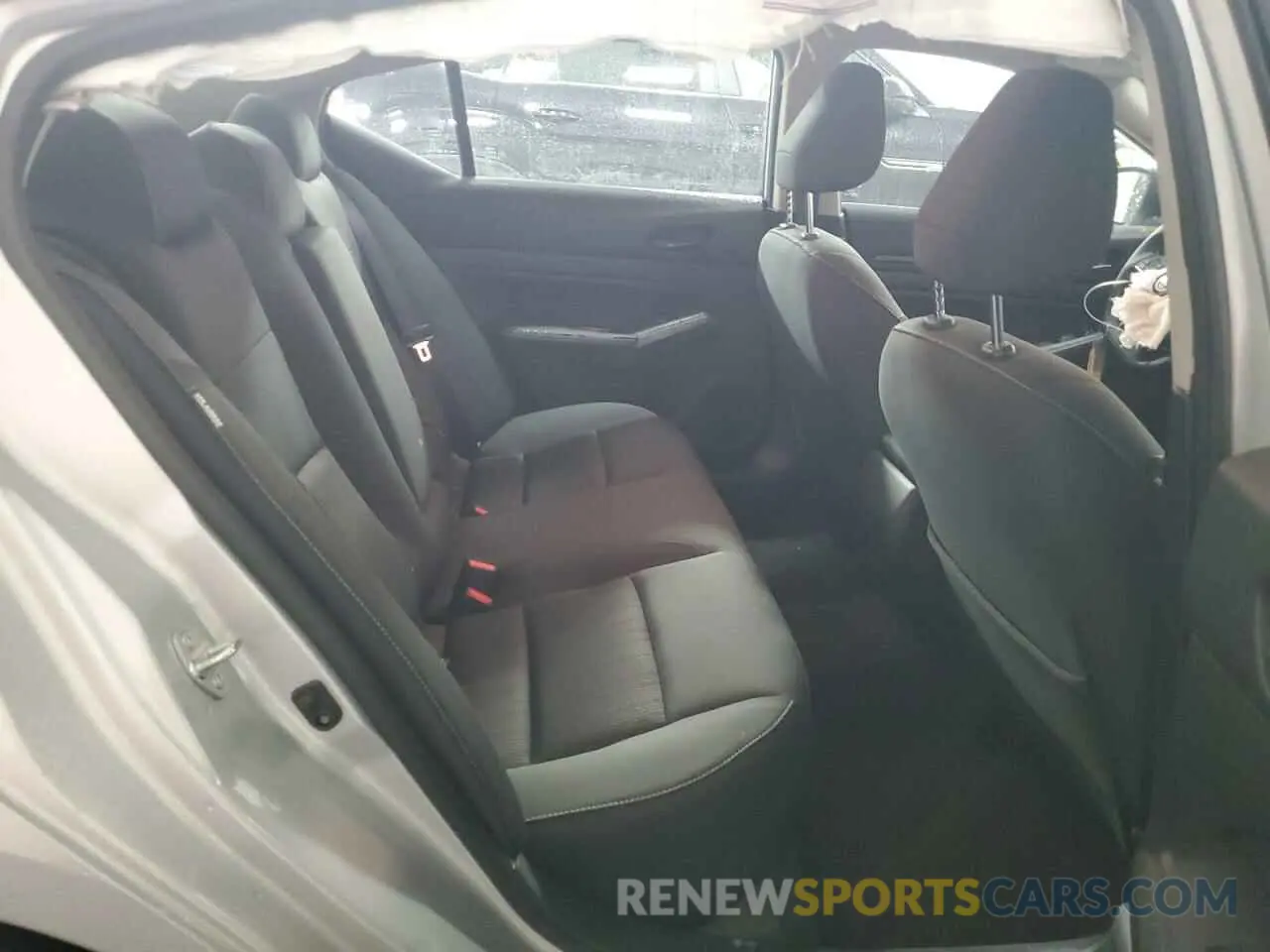 10 Photograph of a damaged car 1N4BL4DVXSN357890 NISSAN ALTIMA 2025